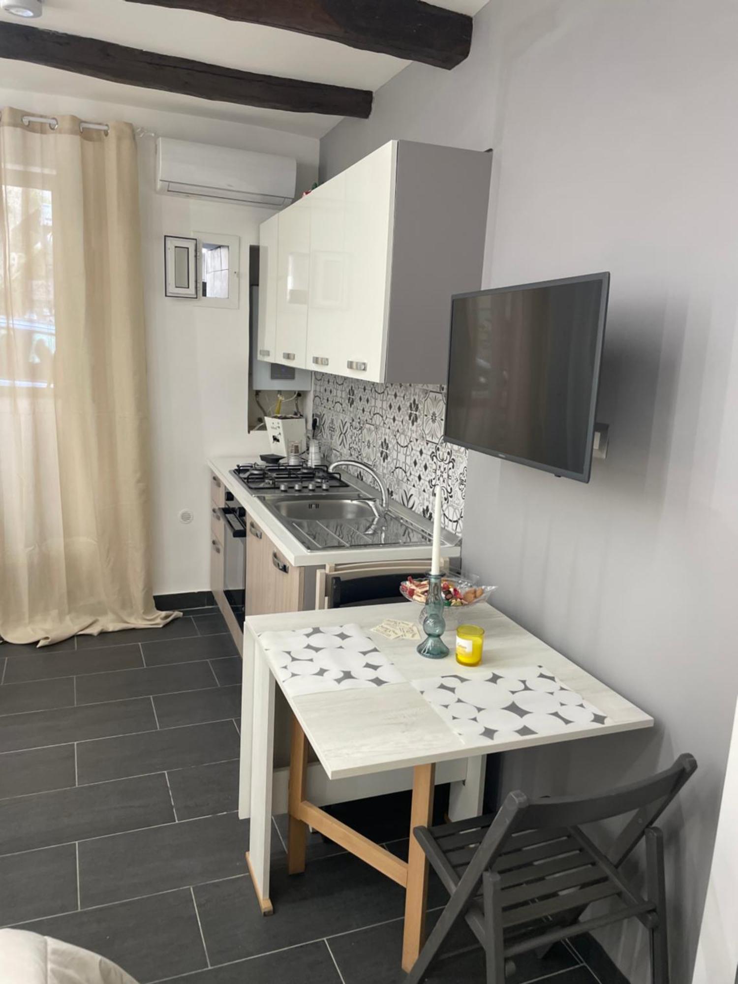 Rama-chaia10 Appartement Napels